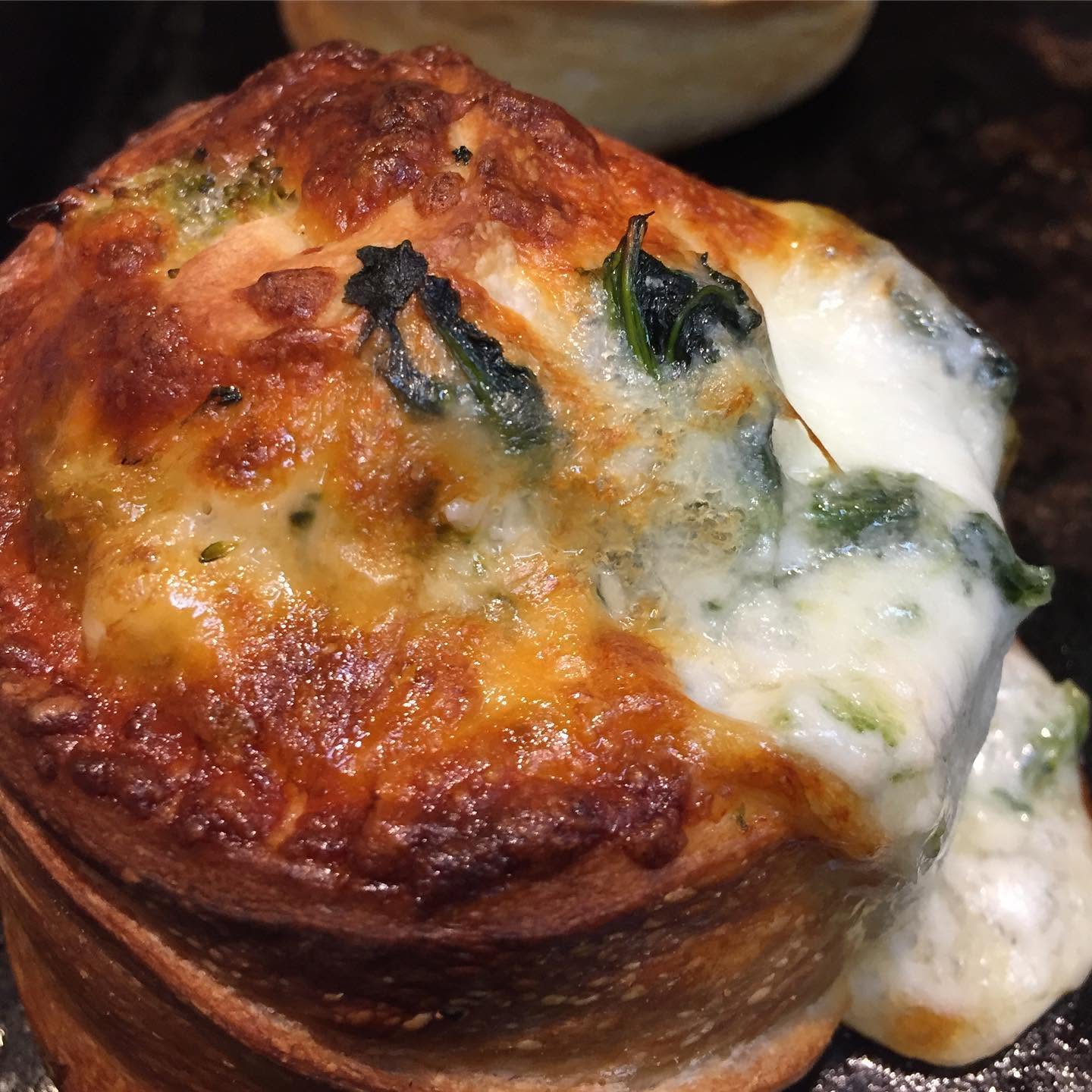 Baked spinach and cheese stuffed roll